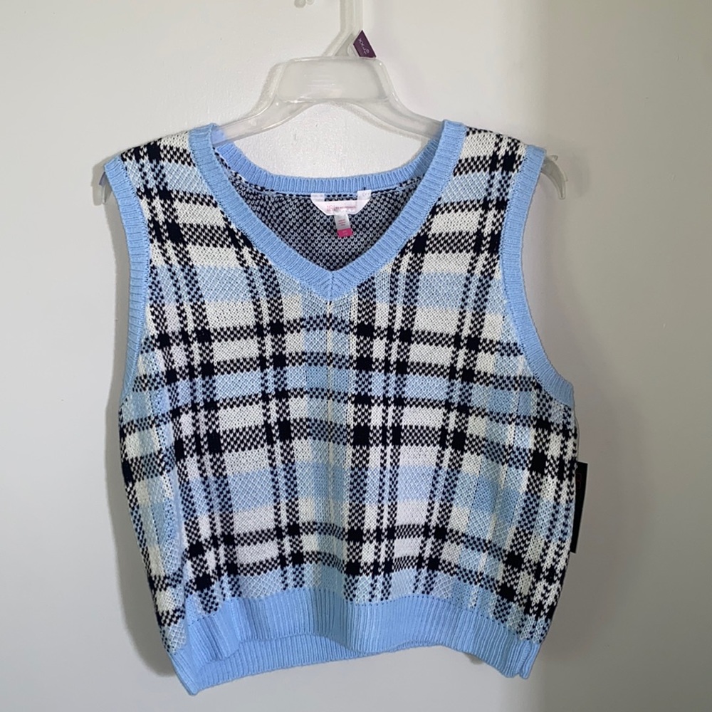 Sweater Vest